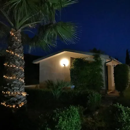 App 2 Studio-wohnung 2 Plaetze By Interhome Διαμέρισμα